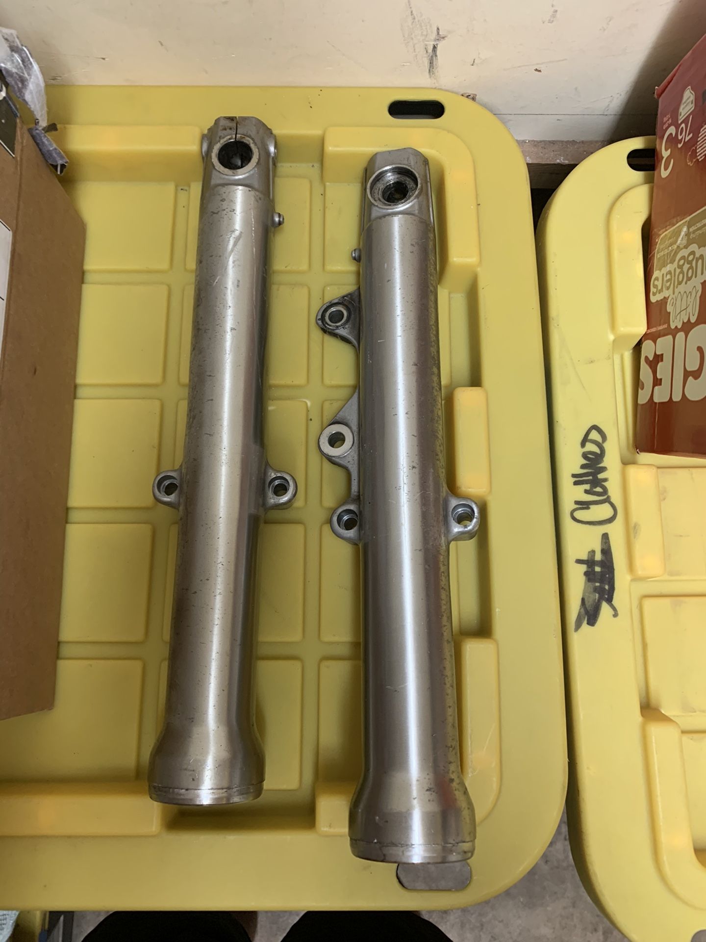 39mm Lower fork slider legs for Harley Davidson sportster dyna for Sale