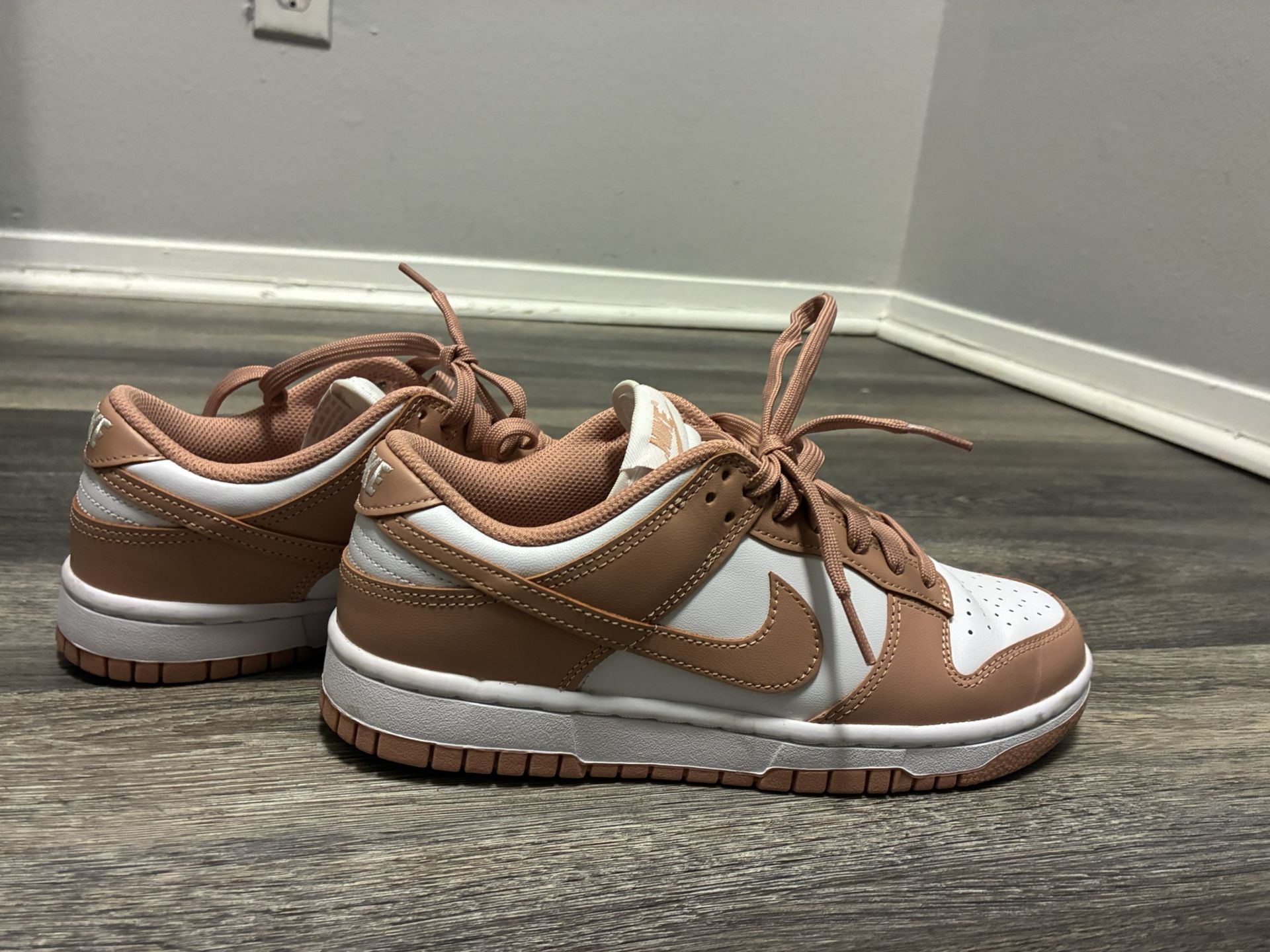 Women’s Nike Dunks