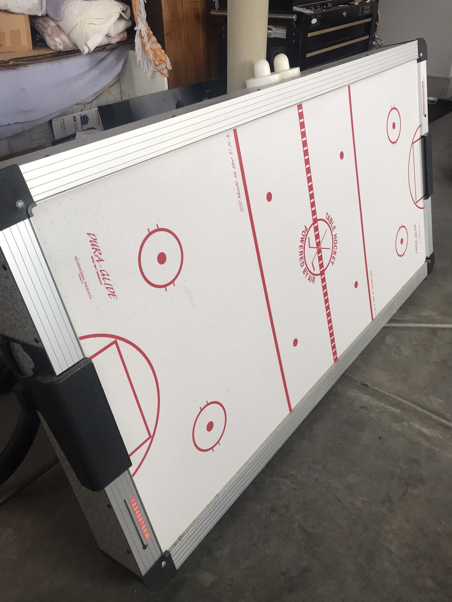 Air Hockey Table