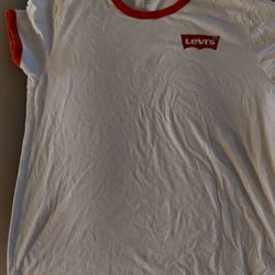 Woman's Levi T Shirt 