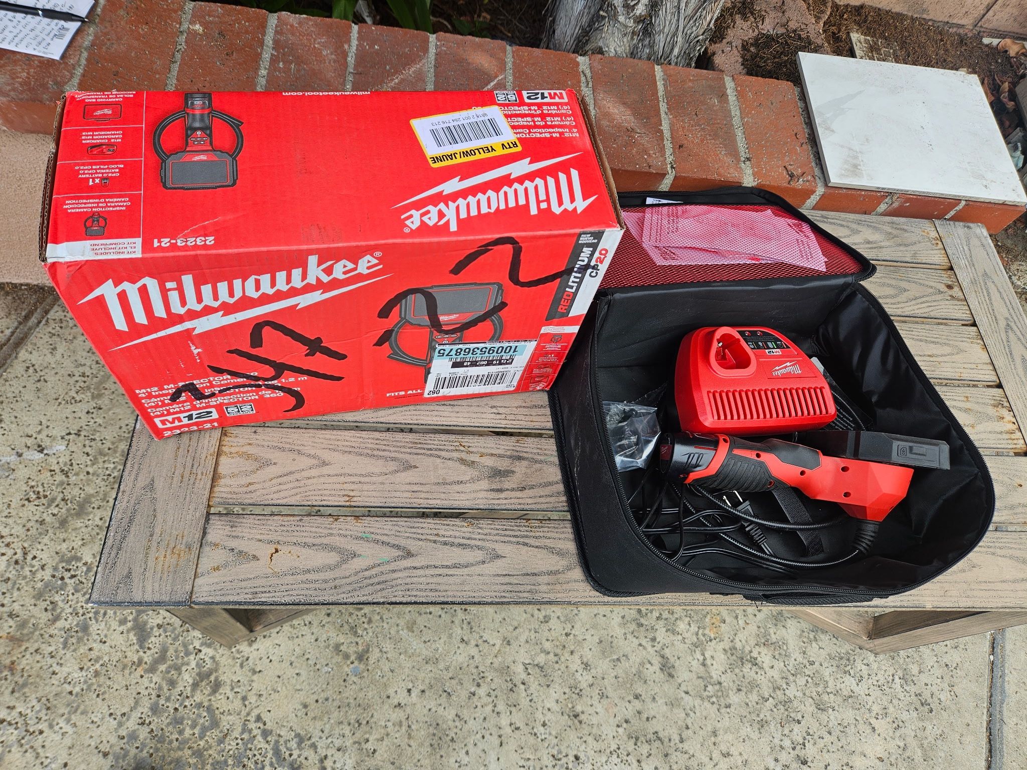 Milwaukee M12 360 Spector Kit