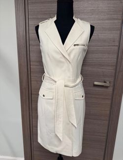 H&M Women's Ivory Sleeveless Trench Dress Coat Belted Utility Pockets Size 4