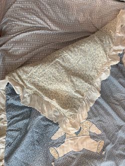 Vintage Baby Quilt with Eyelet Trim