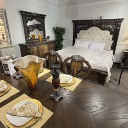 Queen Cal king Bedroom