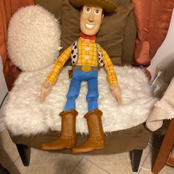 Woody Plush 3 Ft