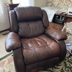 Leather Manual Rocker Recliner & Couch