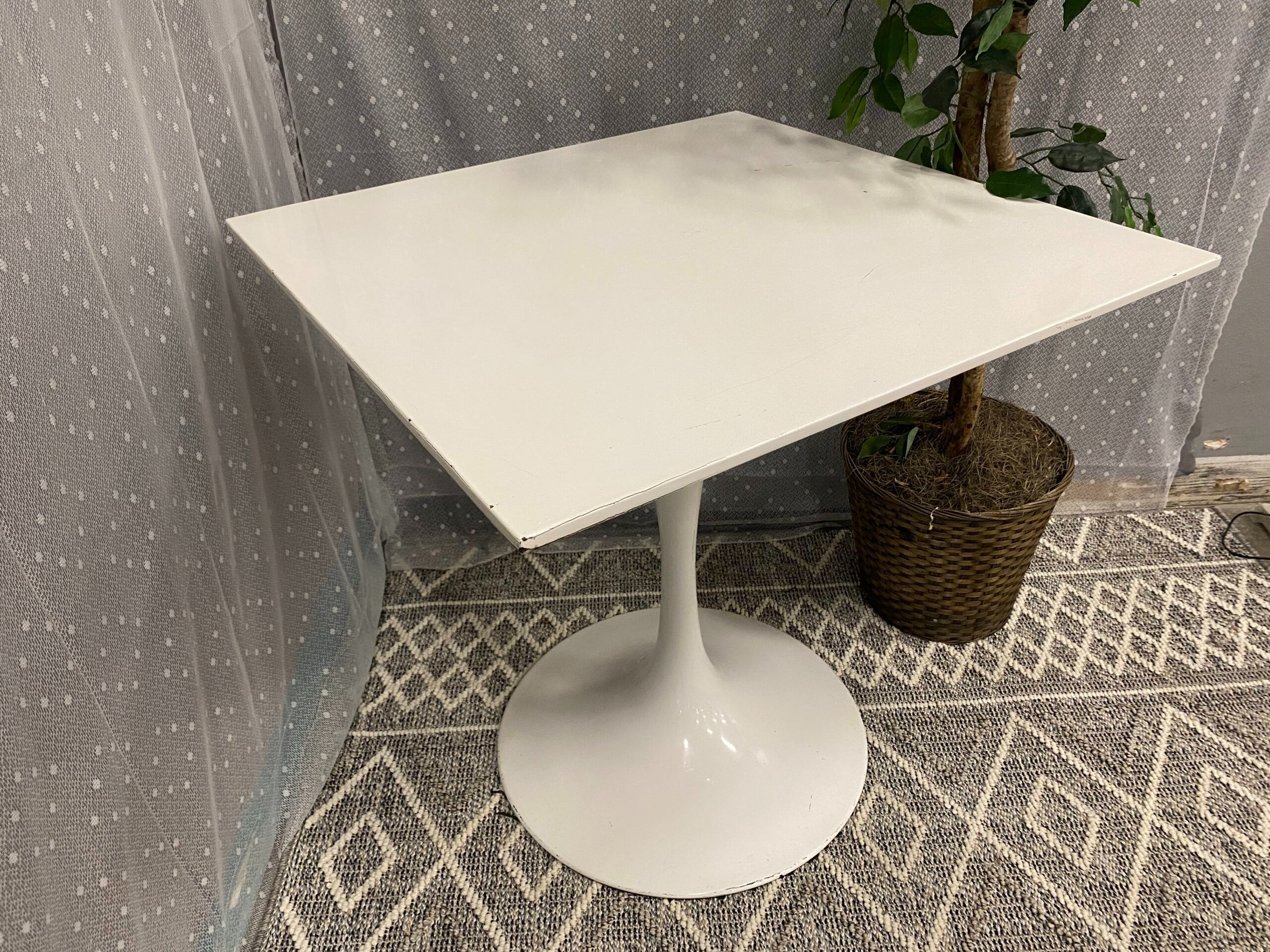 Modern Sleek White Square Pedestal Bistro Table
