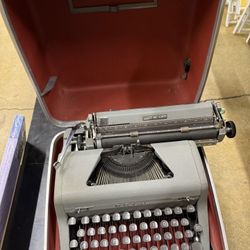 Royal Type Writer. 