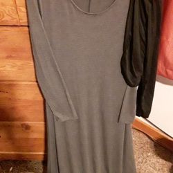 2 Dresses, 1 Scarf... New