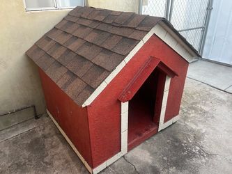 Outdoor Wooden Dog House