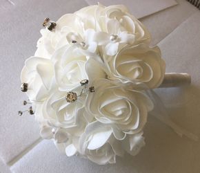 Roses Rhinestones Pearl Bridesmaid Wedding Bouquet, Bridal foam flower-White