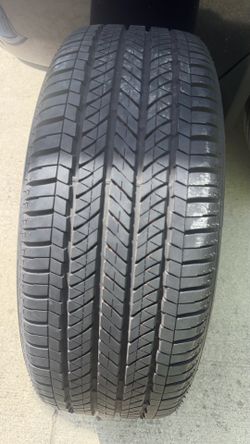 2010 Lexus Alloy rim n tire