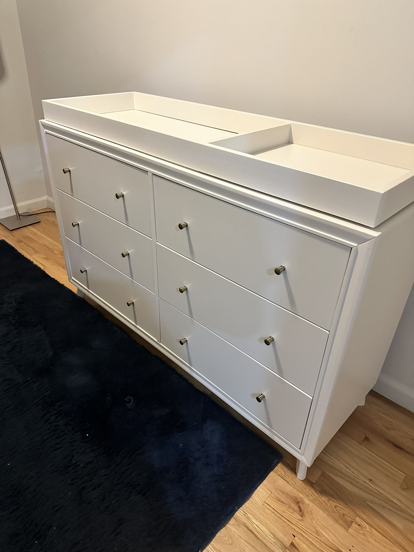 Pottery Barn Dresser With Removable Changing Table