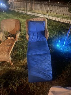 Patio/Pool Chairs & Chaise Cushion
