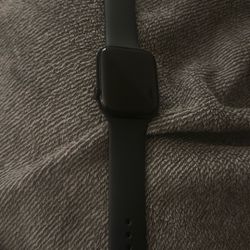 apple watch SE 44mm