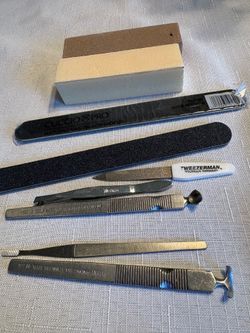 Brand new manicure set 10
