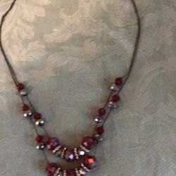 Necklace with ruby color, faceted stones with rhinestone separators and frosted cranberry color, fashion jewelry