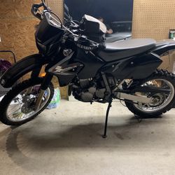 DRZ 400 Suzuki Dirt bike Street Bike Motorcycle Off Road