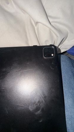 iPad Pro 4th gen 12.9 inch need gone asap