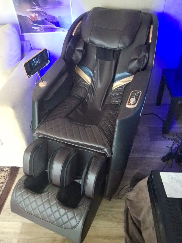 Shiatsu Massage Chair