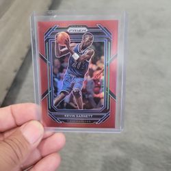 Kevin Garnett Red Prizm Number Card 017/299 Basketball Card