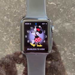 Apple Watch Series 3, 42mm