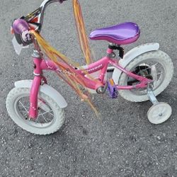 Schwinn Kids Bike - 12 Inch with Training Wheels