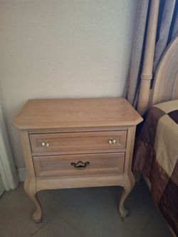 Bedroom set