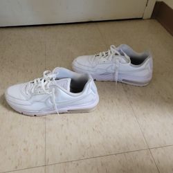 Size 13 Men's Nike Airmax Sneakers