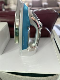 Hamilton Beach Chrome Electronic Iron