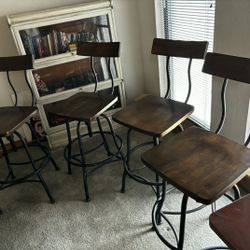 Threshold Woodsboro Adjustable Bar Stools