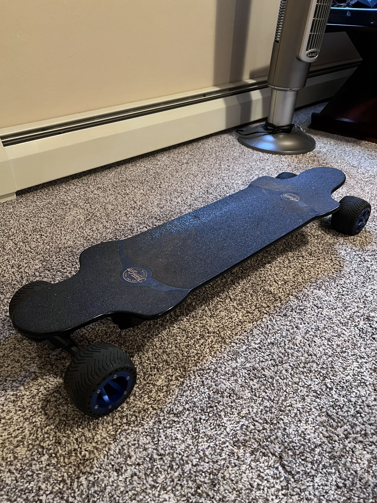 TeamGee  Electric Long Board With All Accessories 