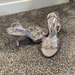 Worn Once Size 6 Heels 
