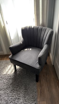 Armless Chair