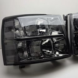Chevy Silverado Headlights 07-13
