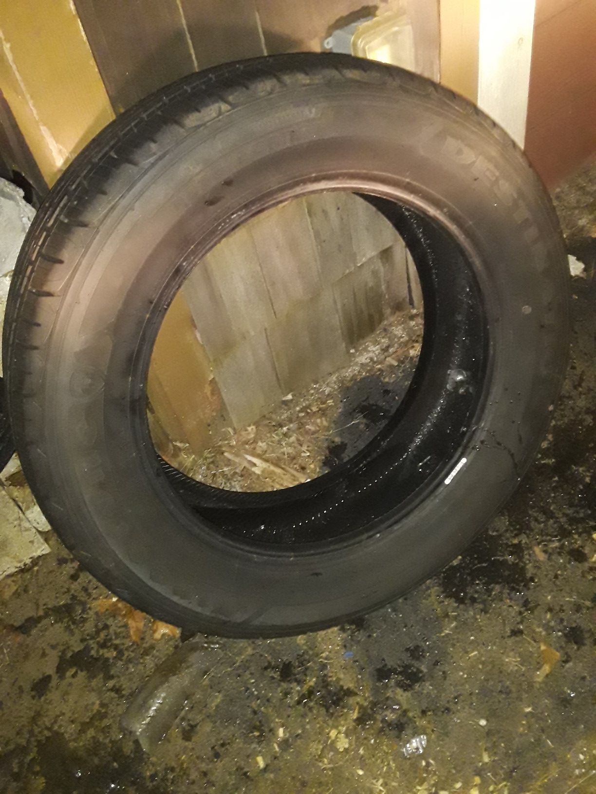 P235/60 R18 Destination