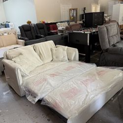 Pull Out Sofa Bed, 3 in 1 Convertible Sleeper Sofa Bed with Storage Bag & USB Port, Velvet Loveseat Couch for Living Room, Apartment and Small Space (