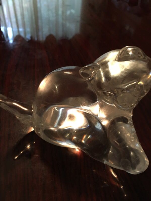Nice heavy SOLID GLASS CAT, sitting with tail up