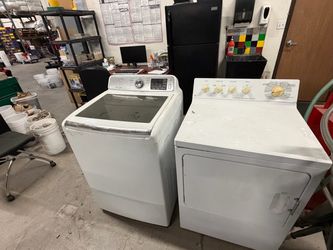 Washer and dryer set