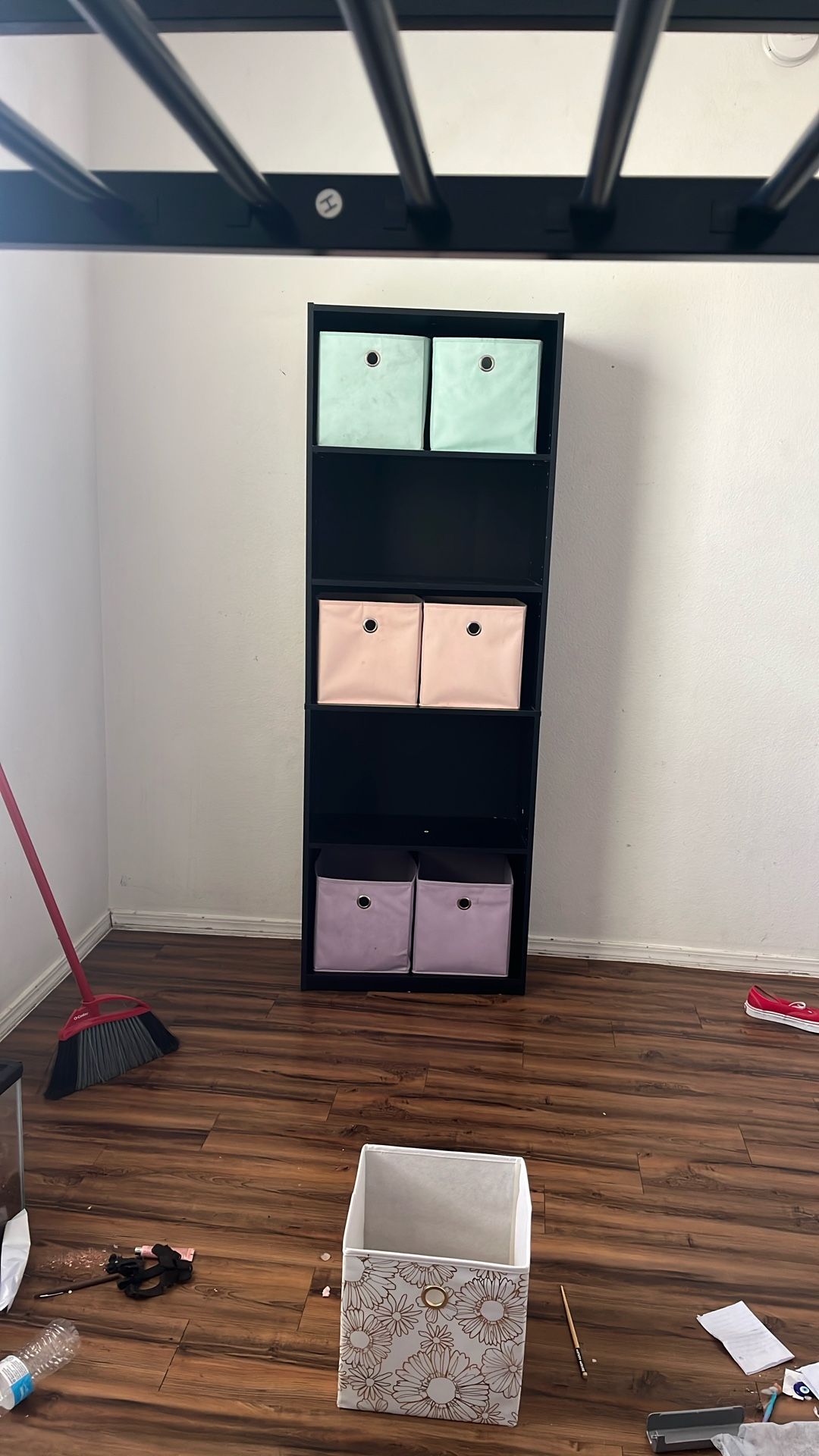book shelf 