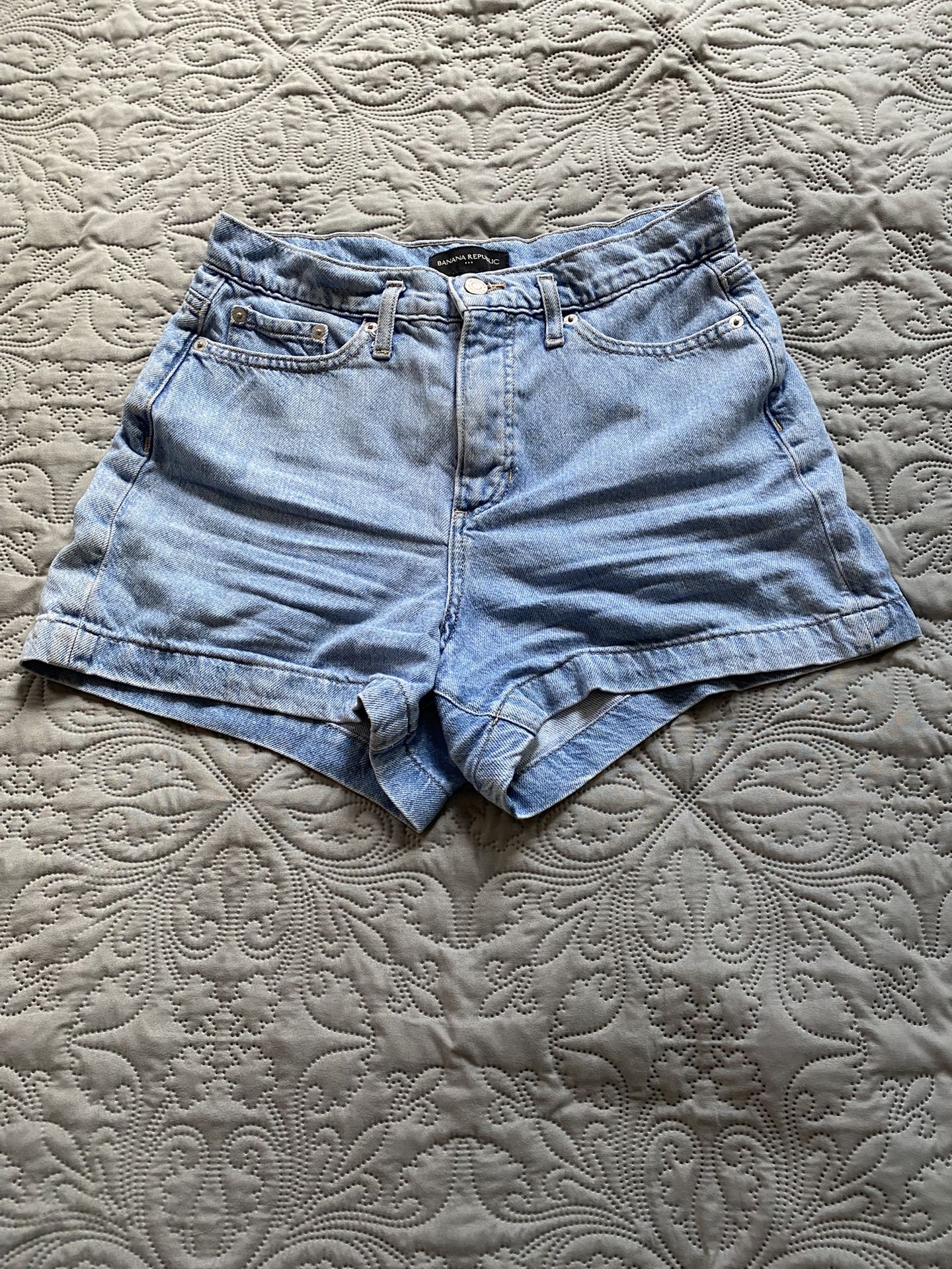 blue denim shorts banana republic