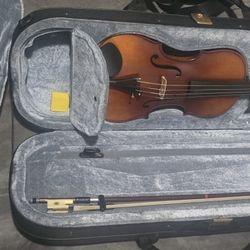 VIOLIN 1/2 $89