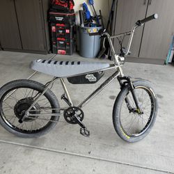 Zooz UU1100 Gen 3 With Front Suspension 