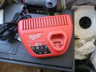 Milwaukee M12