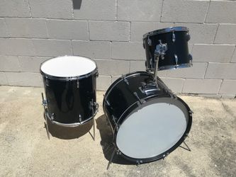 Drums drum set 22,12,16”