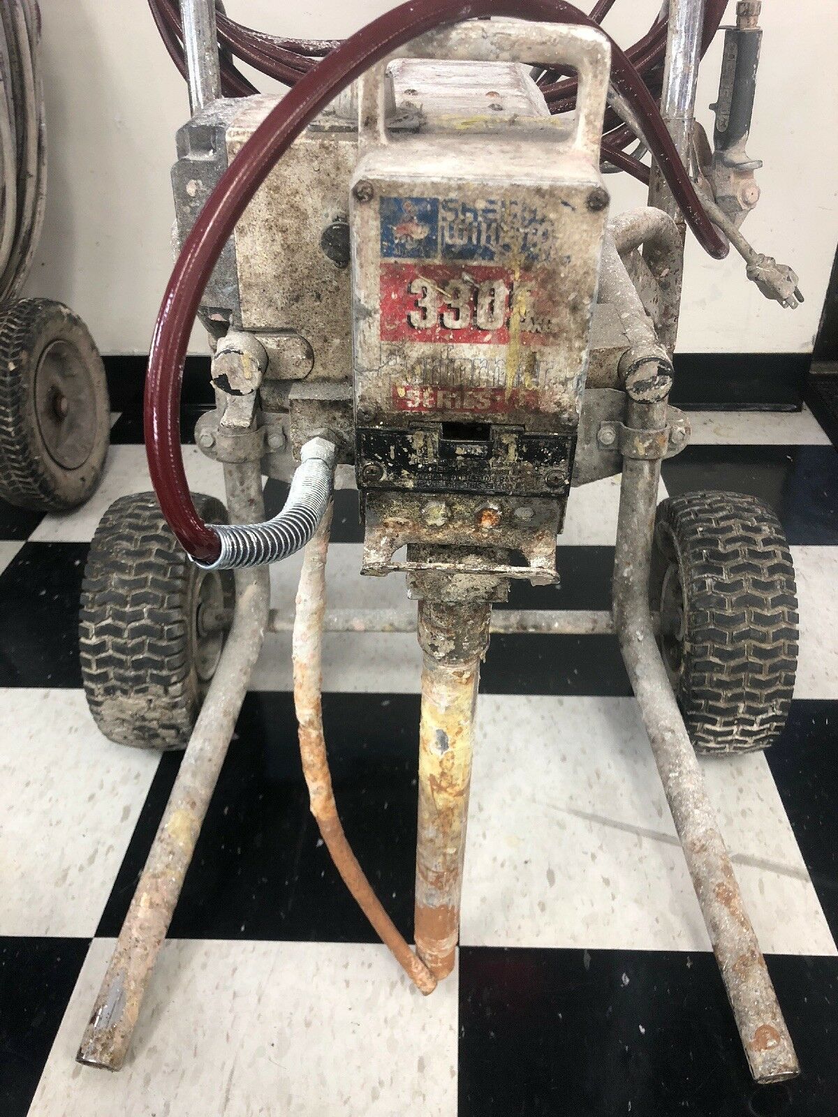 Sherwin Williams Airless Paint Sprayer 3305*ASIS* for Sale in Margate