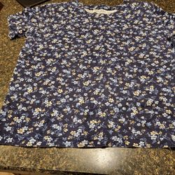 Women lg Jaclyn Smith Sport navy floral print short sleeve blouse Lot 98