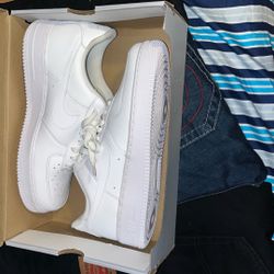 Air forces Size 10