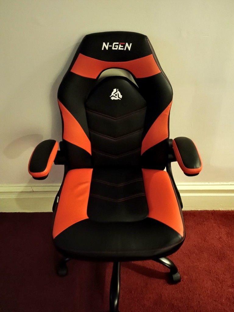 Computer Chair And Desk