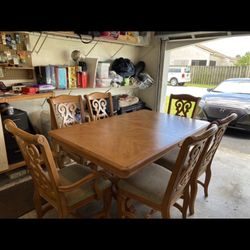 Rooms To Go Dining Room Table